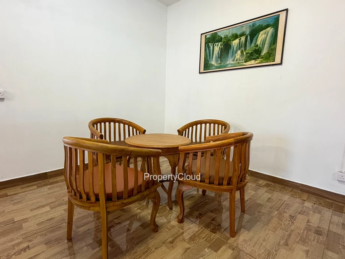À Louer – Appartement De 2 Chambres – Trou Aux Biches