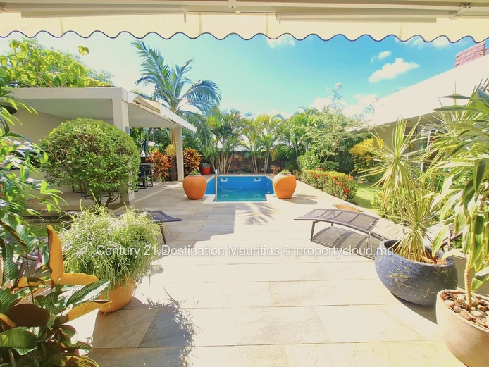 3-Bedroom Villa | Landscaped Garden & Private Pool | Royal Park Balaclava | Mauritian Residents Only