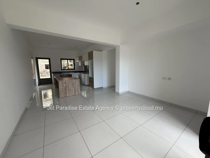 Ground Floor Apartment in Flic en Flac