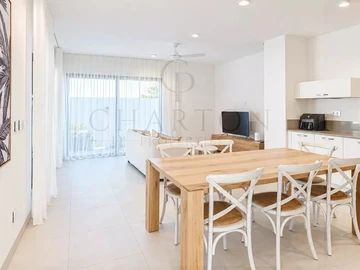 4 Bedroom Villa