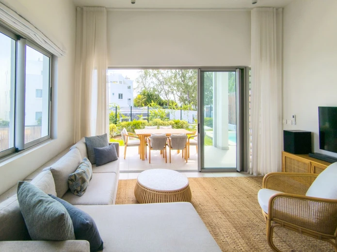 Appartement Avec Jardin De 3 Chambres Pieds Dans L'eau À Louer À Grand Gaube - Nord
