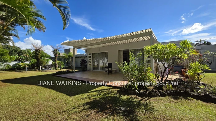 4 bedroom house for sale in Curepipe