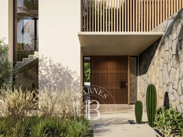 4 Bedroom Villa