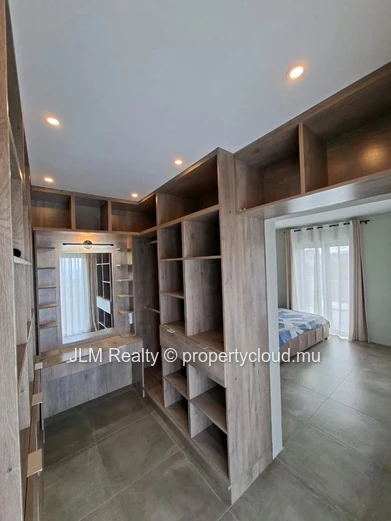 Contemporary Villa for Long-Term Rent in a Secure Estate in Flic en Flac, Mauritius