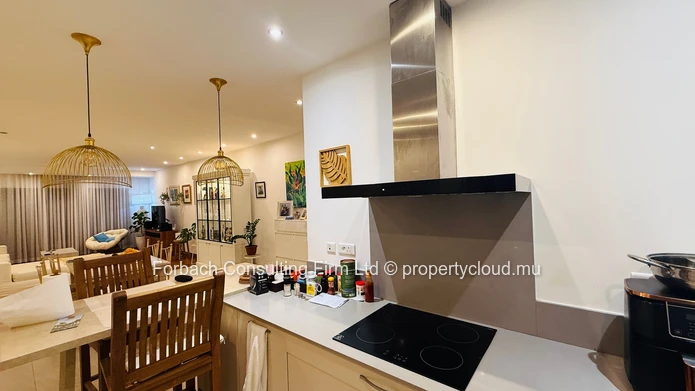 Modern and spacious 3 bedrooms apartment