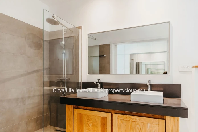 Stunning 3 Bedroom REZ+2 with Office and Communal Pool in Pointe aux Canonniers - Only Rs!