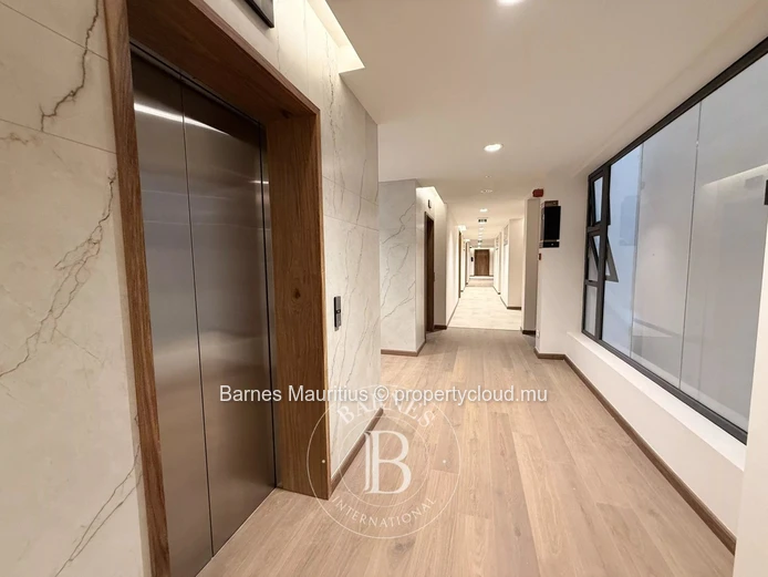 BAGATELLE / MOKA - Beau Penthouse Neuf avec vue montagnes et mer - 4 Chambres