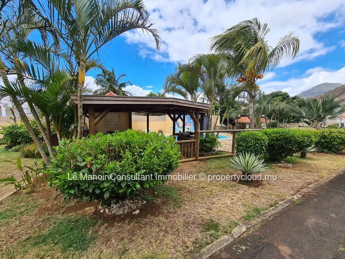 Villa de 5 chambres avec piscine à vendre à Bambous