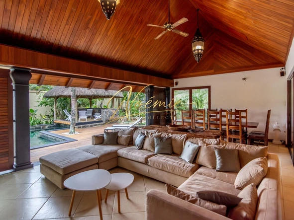 4 Bedroom Villa
