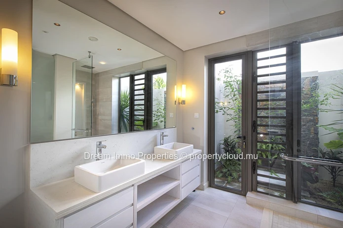 Vue Jardin – Spacieuse Villa De 7 Ch Dans Le Quartier De The Gardens - Anahita