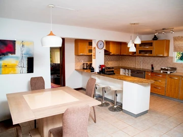 4 Bedroom Villa