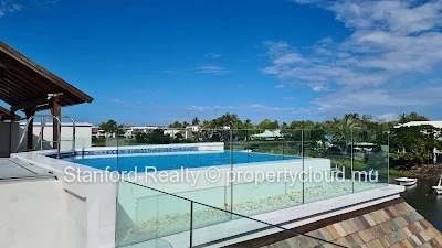 Penthouse à Vendre – 3 Chambres, La Balise Marina, Côte Ouest
