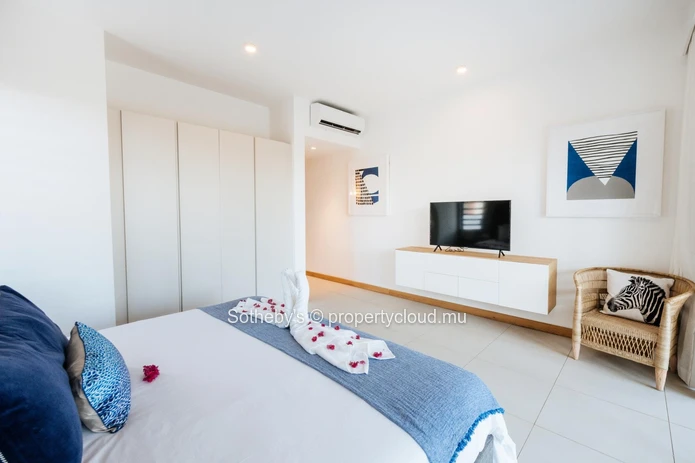 Mythic Apartment 