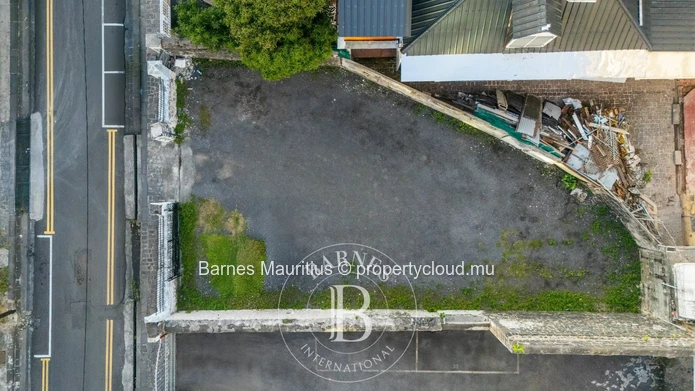 PORT LOUIS - Plot of Land for Sale - 241.14 sqm