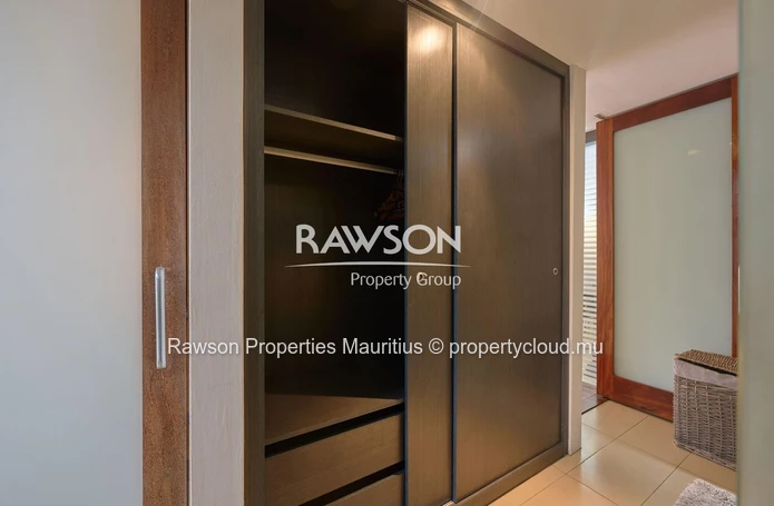 Ground Floor Garden Apartment In Mont Choisy