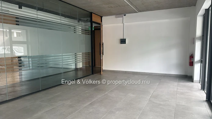 For Rent - Office spaces with balcony in Black River