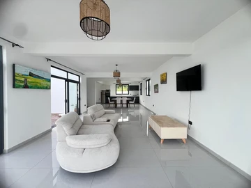3 Bedroom Villa