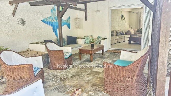 Charmante villa de 3 chambres avec piscine privée à seulement 500 m de la plage 