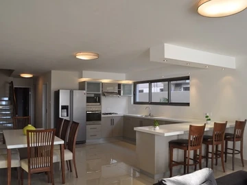 Townhouse, Duplex de 4 Chambres