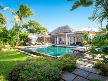 5 Bedroom Villa