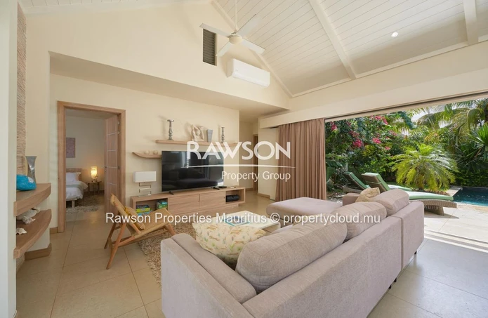 Superbe Villa Dans La Résidence De Prestige A Grand Baie - €650,000