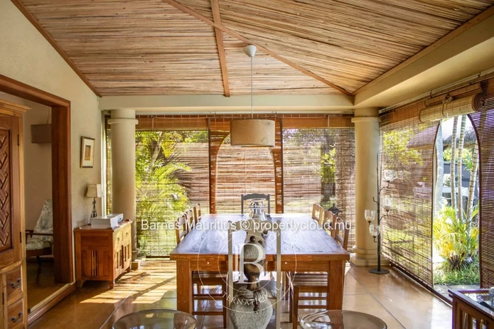CALODYNE - Magnifique maison - 5 chambres