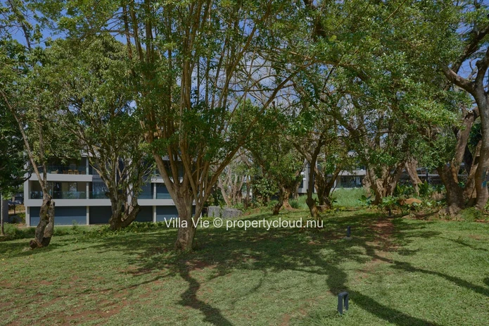 Belle Vue Harel - Spacious 4-bedroom ground floor apartment