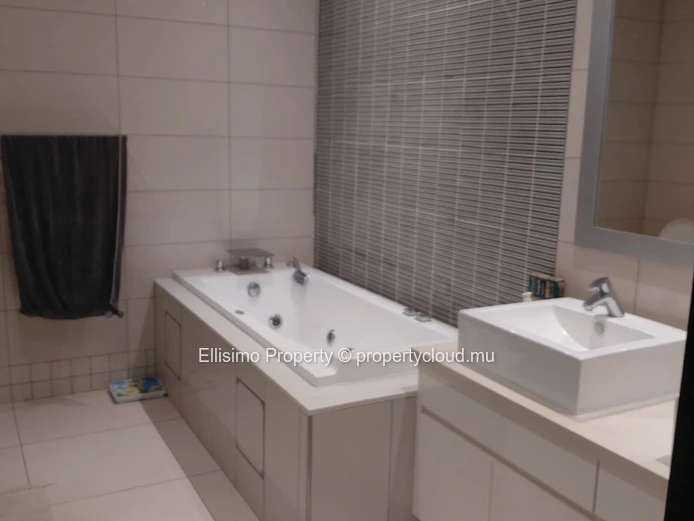 Appartement à vendre – Grand Baie La Croisette | Rs