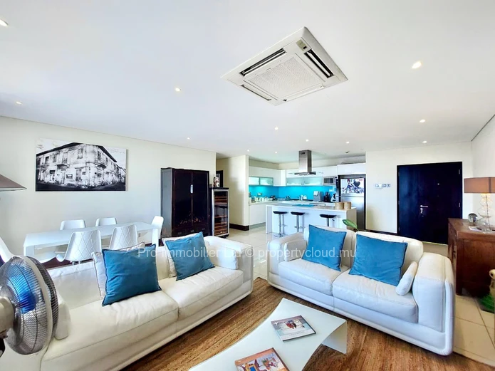 Luxury apartment for sale at La Croisette in the heart of Grand Bay.