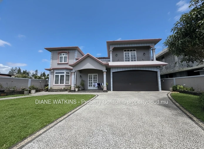 For Rent - Spacious 3 Bedroom Family Home in Wooton