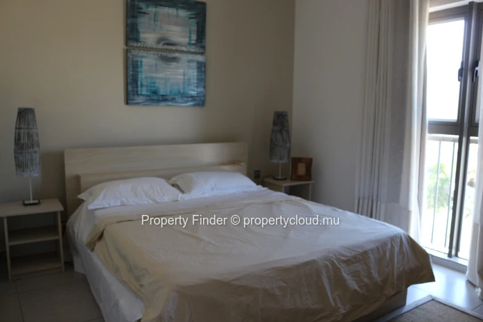 2-Bedroom Apartment with Sea Views – Long-Term Rental