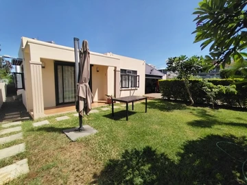 2 Bedrooms house for rent in Flic-en-Flac - Medium Term Rental