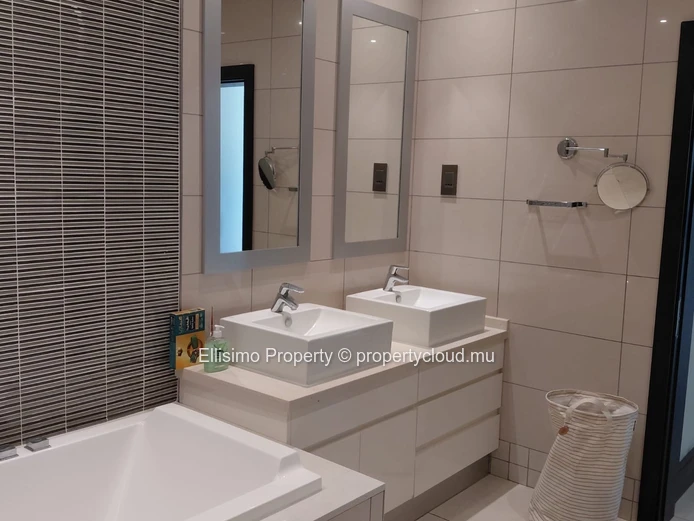 Appartement à vendre – Grand Baie La Croisette | Rs