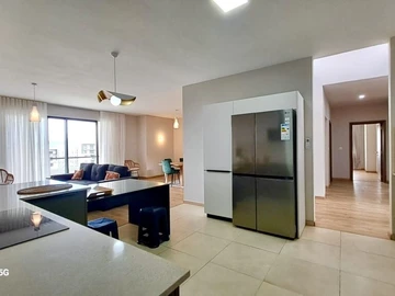 4 Bedroom Apartment
