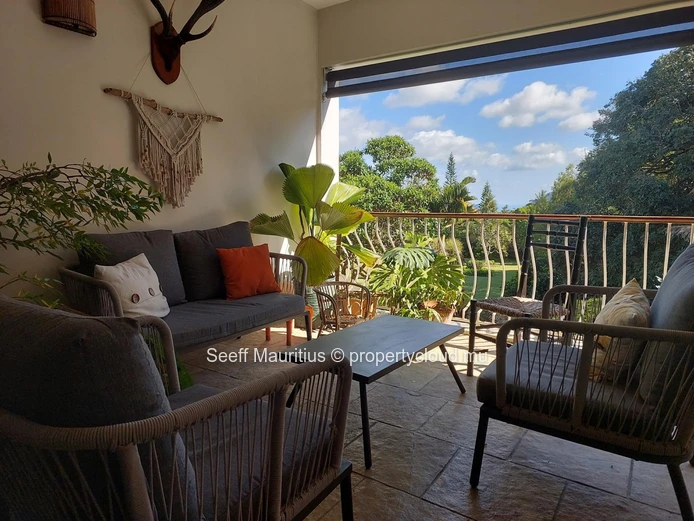 Appartement de 3 Chambres Avec Vue