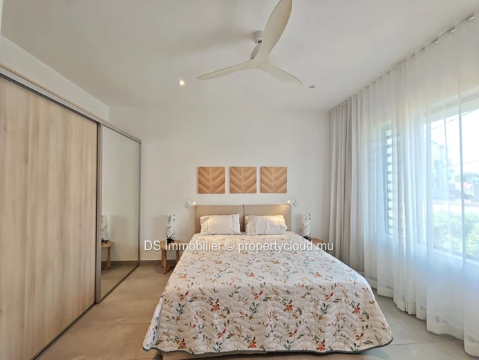 Location Prestigieuse Pieds Dans L’Eau – Résidence Privée, Pereybère, Nord