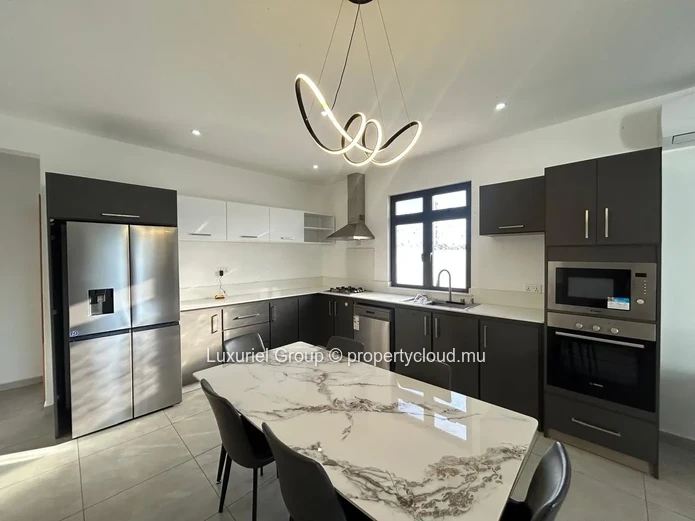 4-Bedroom Villa with Pool, Security and Premium Features