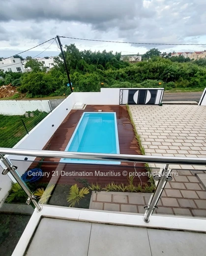 Where Modern Living Meets Discretion