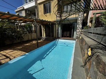 4 Bedroom Townhouse, Duplex