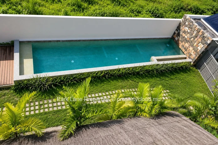 Appartement de Type Penthouse avec Rooftop Privatif et Vue Panoramique