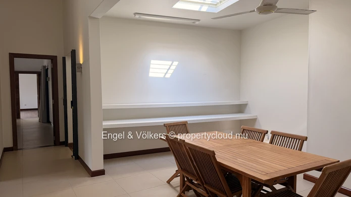 Spacious Villa with Pool in a Prestigious Gated Community near Black River
