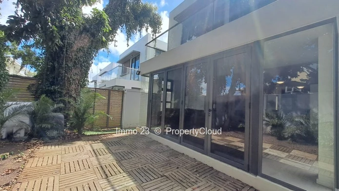 Duplex for rent