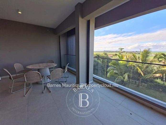 HILLSIDE- Appartement neuf avec 4 chambres