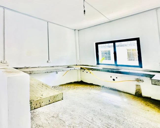 Apartment To Finish For Sale In Quatre Bornes