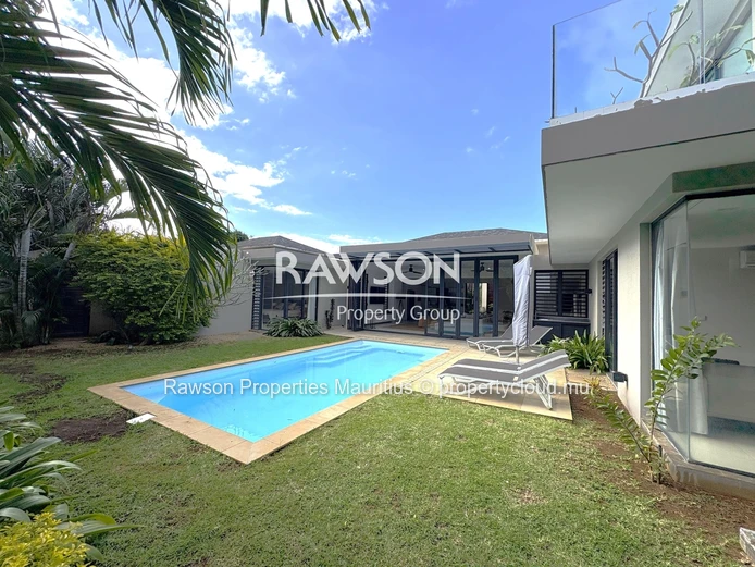 4 Bedroom Villa | Garden And Pool | Pds | Pereybere | Accessible To Foreigners | Usd