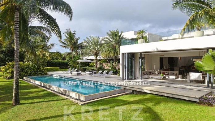 Villa d'architecte  avec vue panoramique sur le golf