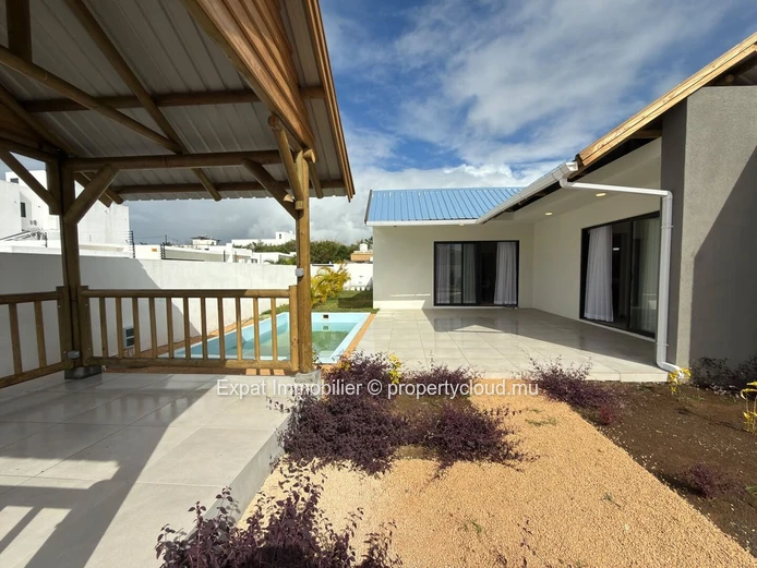 3-Bedroom Villa With Private Pool, Gazebo & Large Garden – Grand Baie
