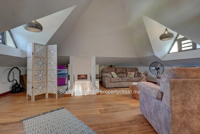 Villa familiale exceptionnellement rénovée avec vue panoramique sur les montagnes