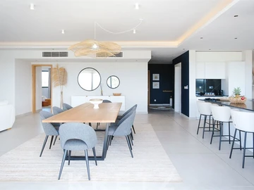 4 Bedroom Apartment