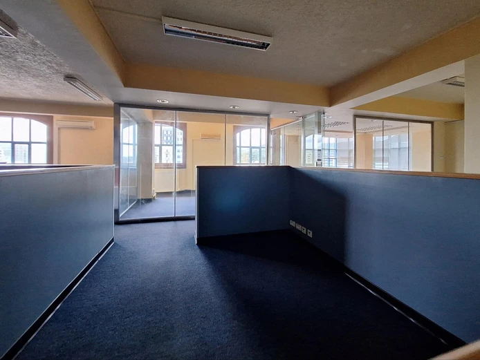 Office Space for Sale – 8th Floor in Port Louis